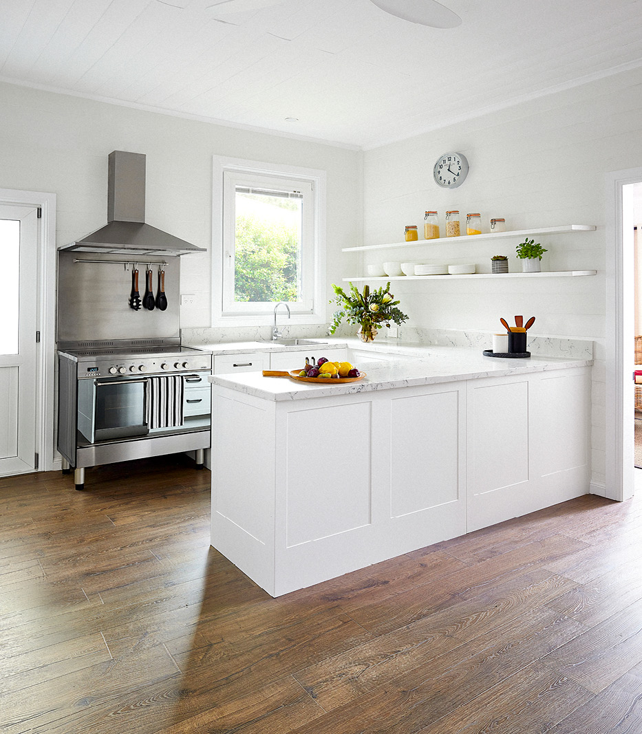 FARMHOUSE KITCHEN