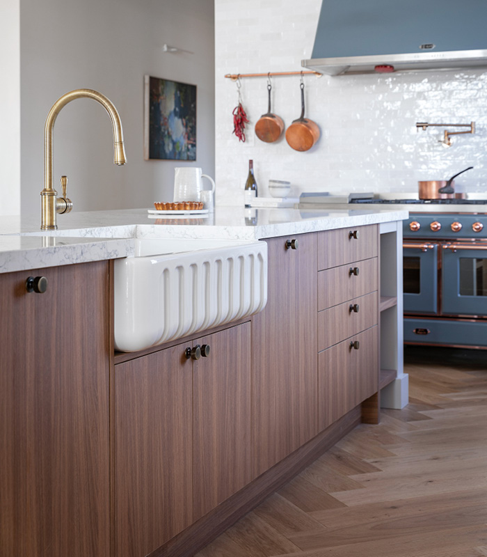 FARMHOUSE KITCHEN
