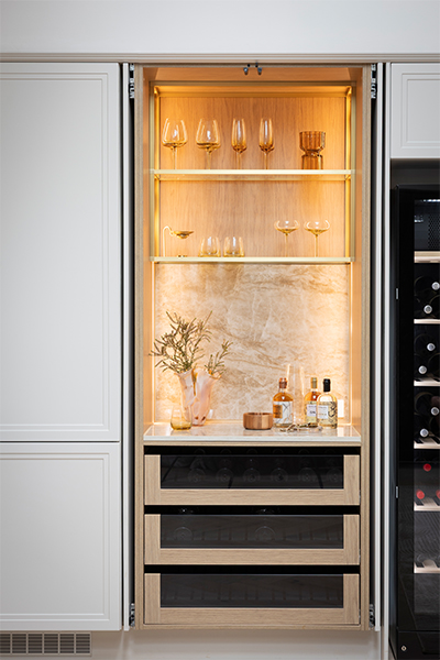 Pocket Concepta Pantry with Gold Cadro frames and drawers.
