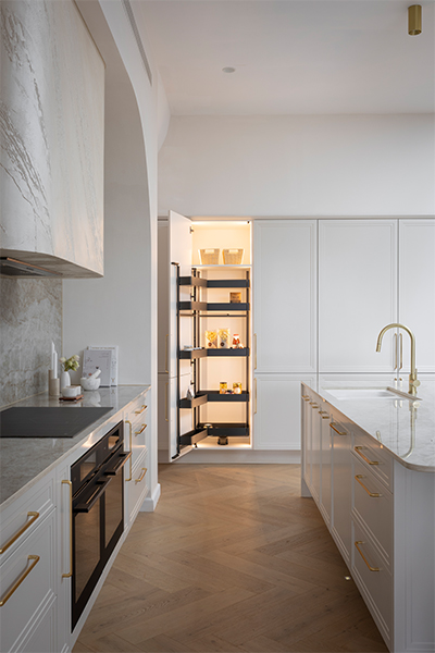 Häfele Tandem Side pantry integrated into cabinetry for seamless, practical kitchen organisation.